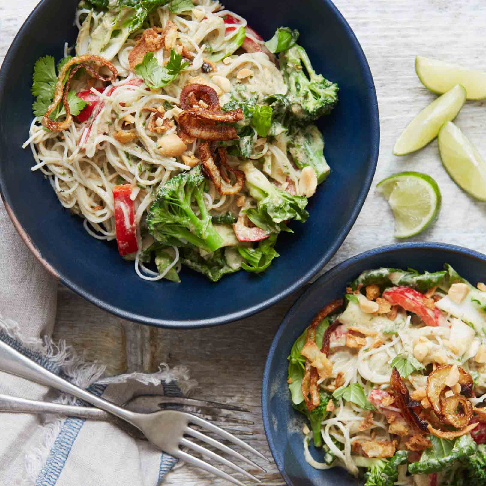 Stir-Fried Thai Green Rice Noodles with Vegetables